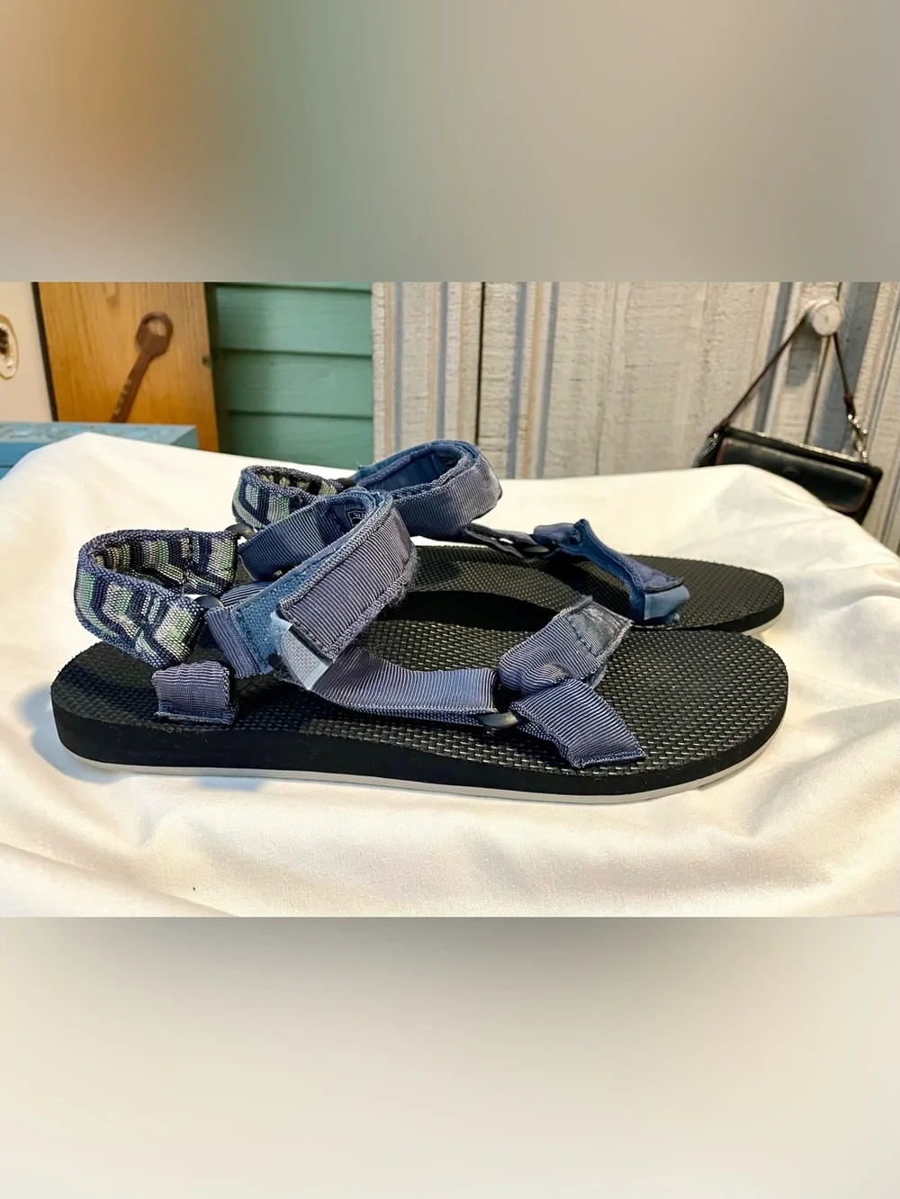 TEVA Original Universal Blue/Green Geometric Print Sandals - 1004006 -Mn's Sz 10